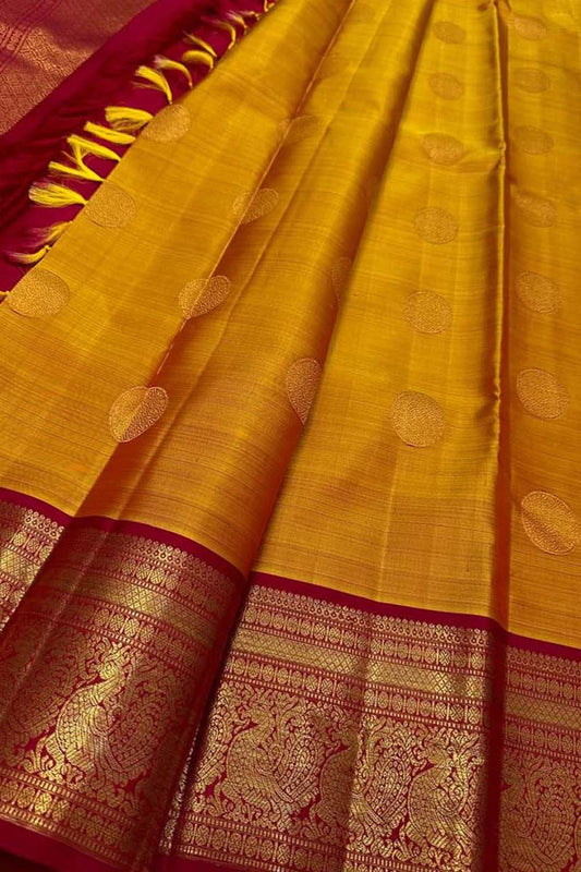 Yellow Handloom Kanjeevaram Pure Silk Saree - Elegant and Timeless - Luxurion World