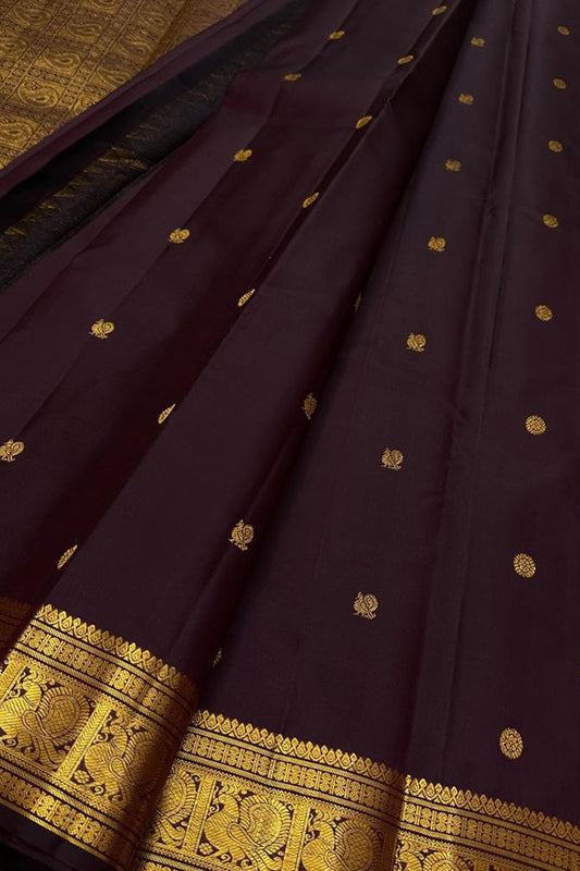 Exquisite Brown Kanjeevaram Silk Saree - Luxurion World