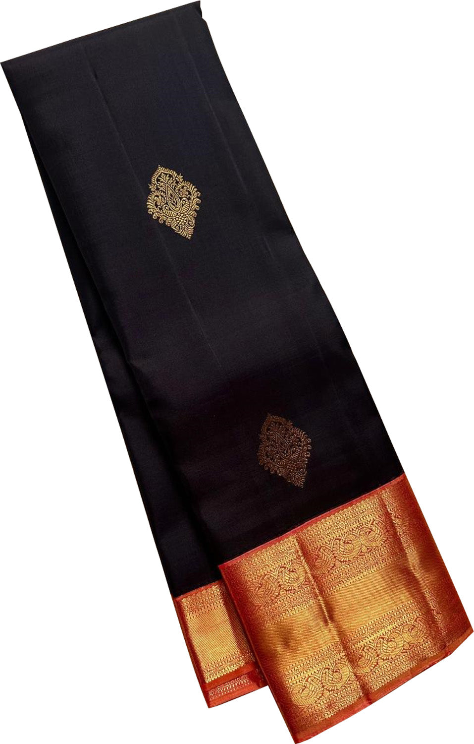 Exquisite Black Kanjeevaram Handloom Silk Saree - Luxurion World