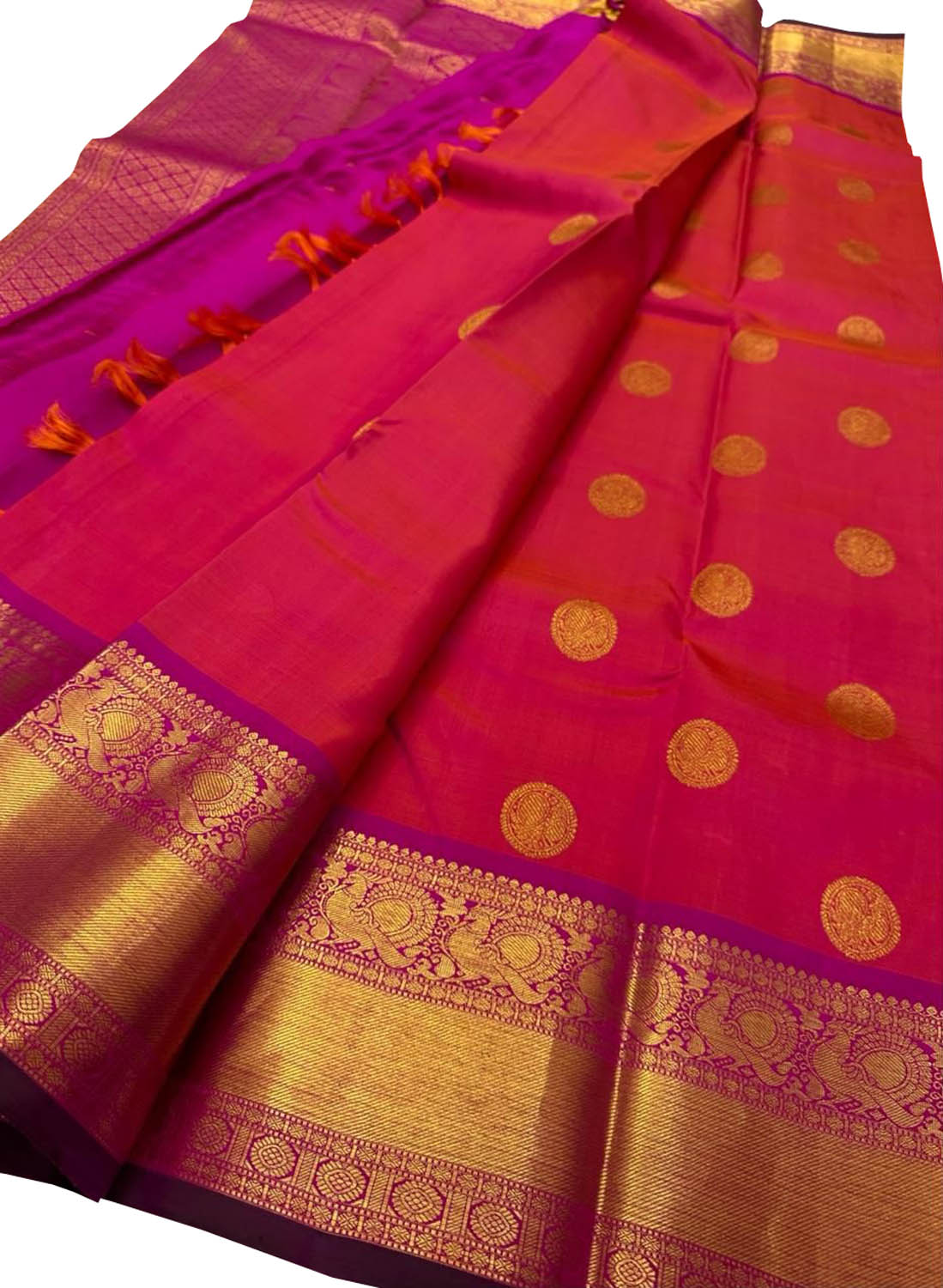Exquisite Pink Kanjeevaram Handloom Silk Saree - Luxurion World