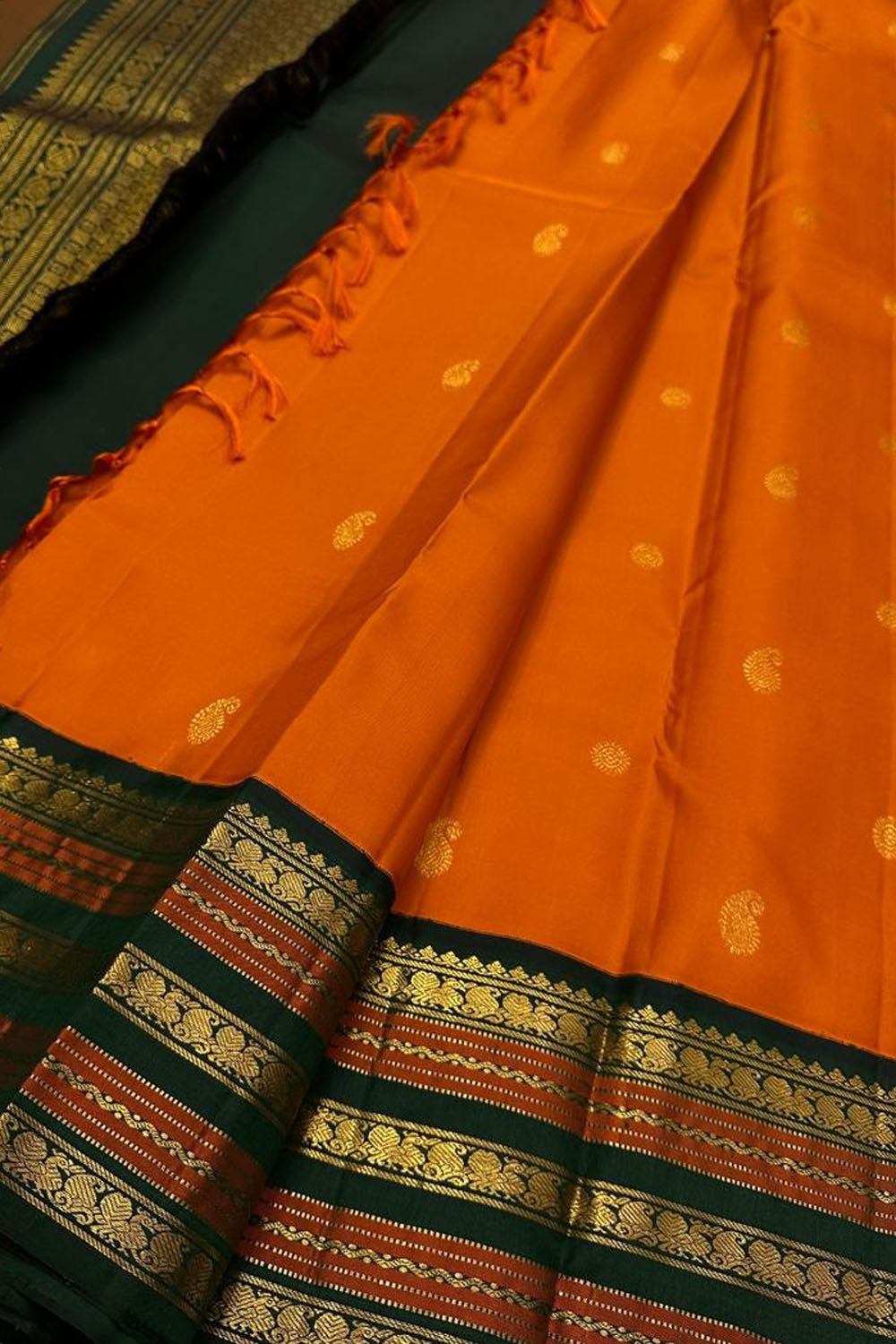 Orange Kanjeevaram Handloom Silk Saree - Luxurion World