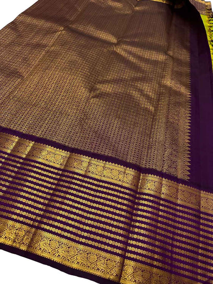 Green Kanjeevaram Pure Silk Saree - Handloom Elegance - Luxurion World