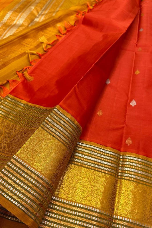 Exquisite Orange Kanjeevaram Handloom Pure Silk Saree - Luxurion World