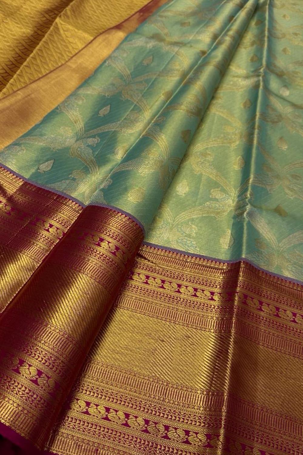 Royal Blue Silk Saree with Kanjeevaram Handloom Design - Luxurion World