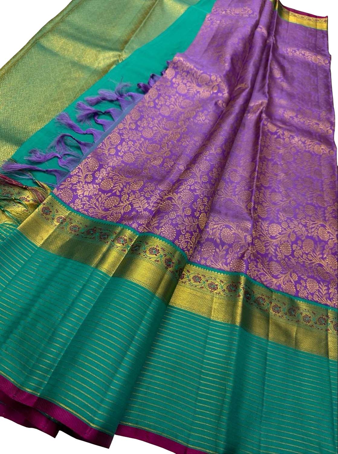 Exquisite Purple Kanjeevaram Silk Saree - Luxurion World