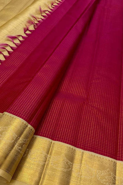 Exquisite Red Kanjeevaram Silk Saree - Luxurion World