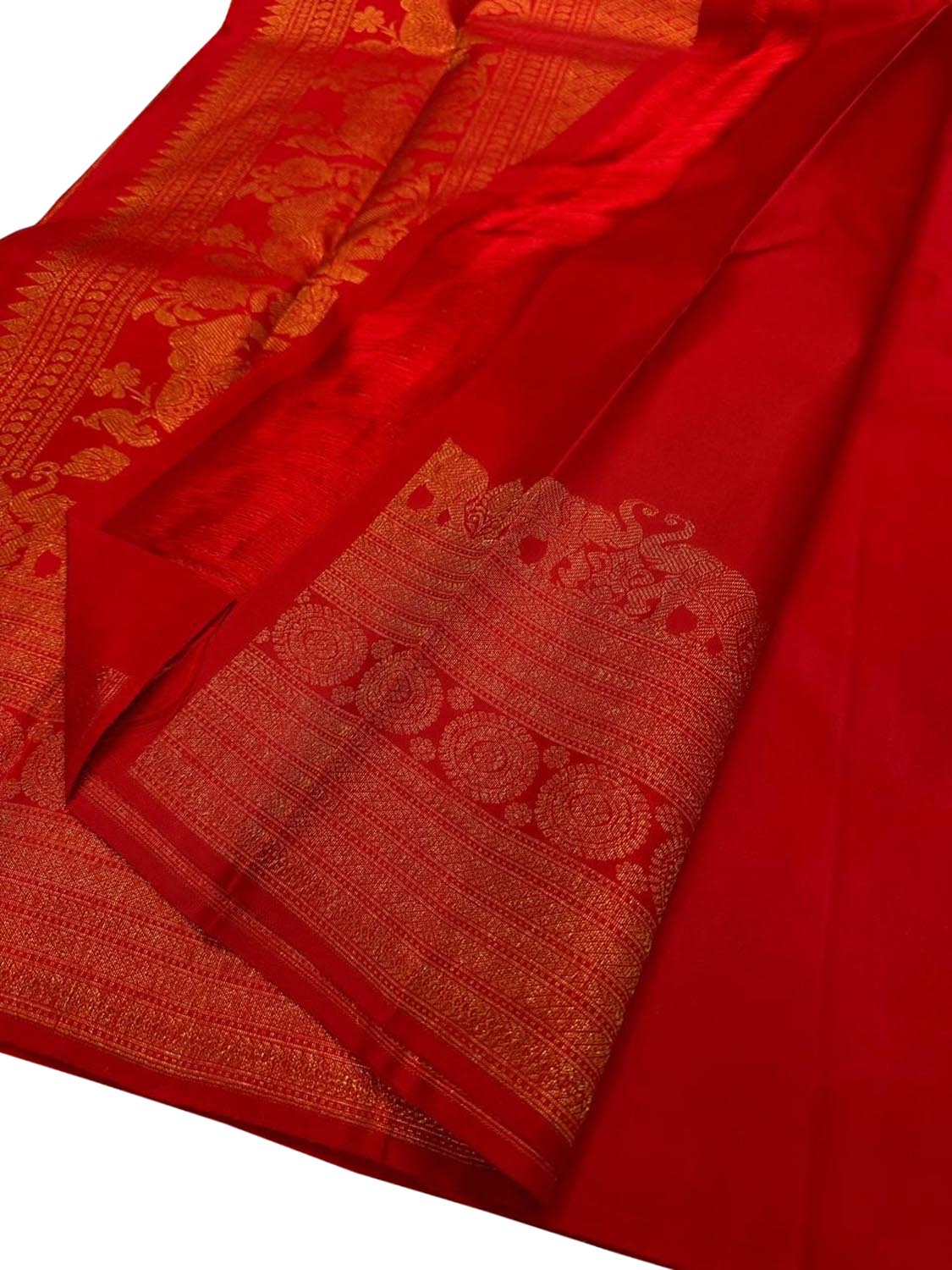 Exquisite Red Kanjeevaram Handloom Silk Saree - Luxurion World