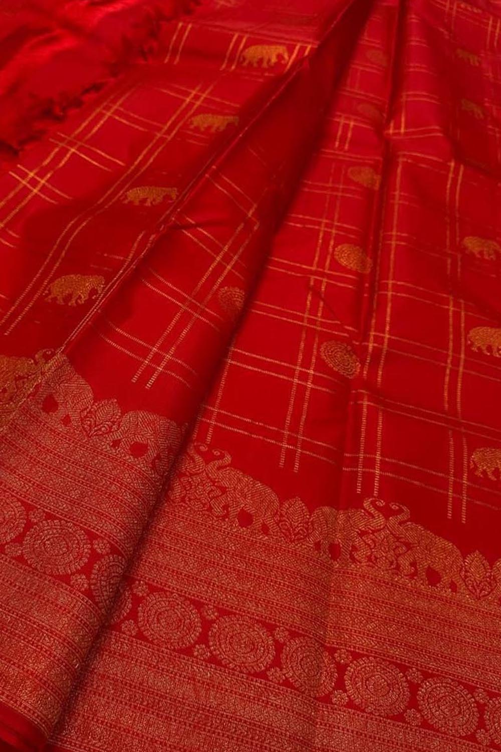 Exquisite Red Kanjeevaram Handloom Silk Saree - Luxurion World