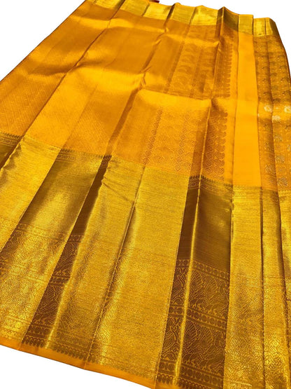 Golden Glow: Kanjeevaram Handloom Pure Silk Saree - Luxurion World