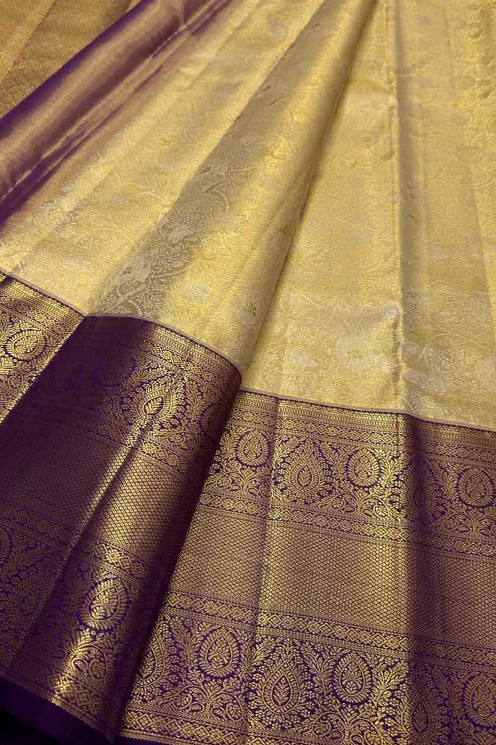 Exquisite Golden Handloom Kanjeevaram Pure Silk Saree - Luxurion World