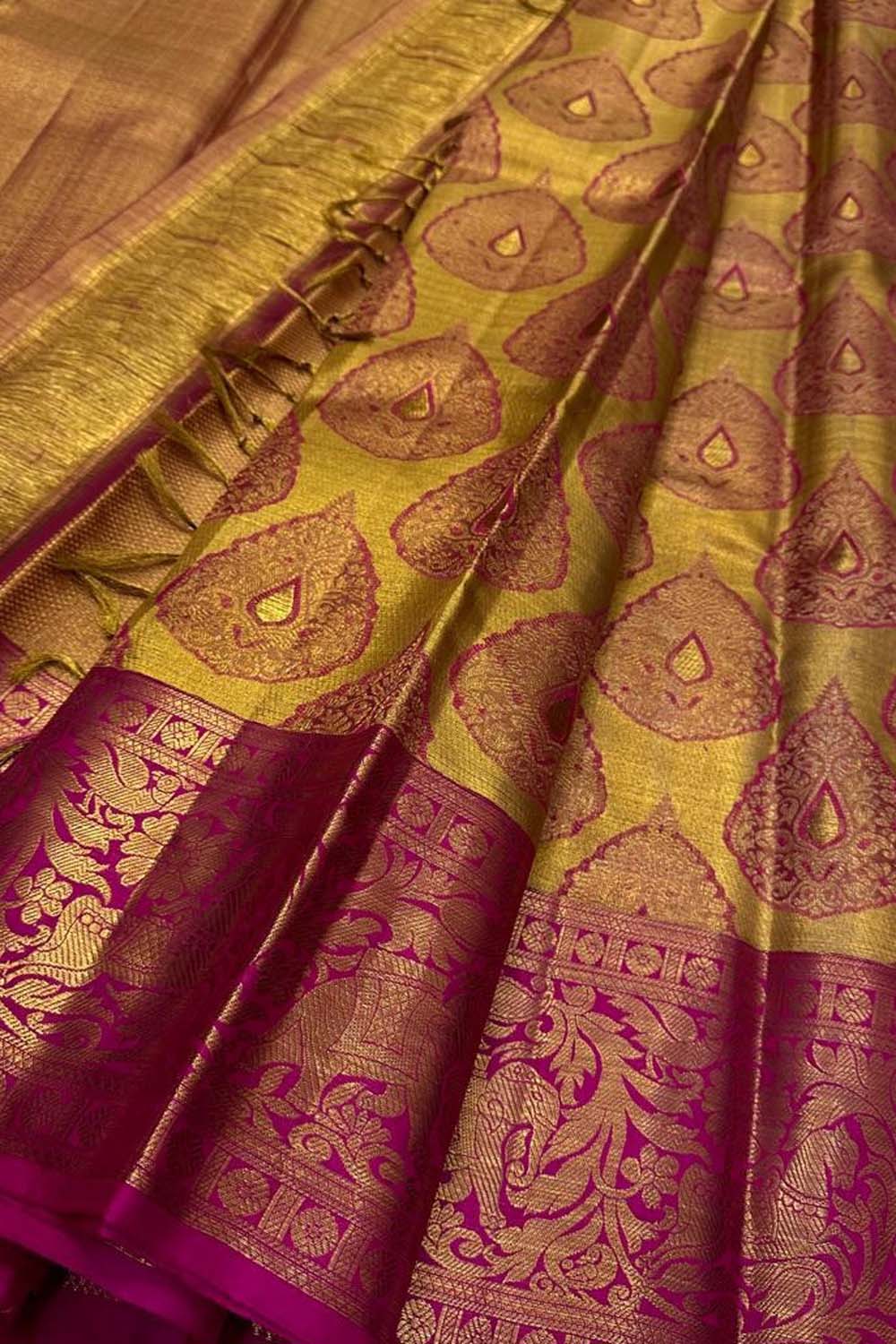 Exquisite Golden Handloom Kanjeevaram Pure Silk Saree - Luxurion World