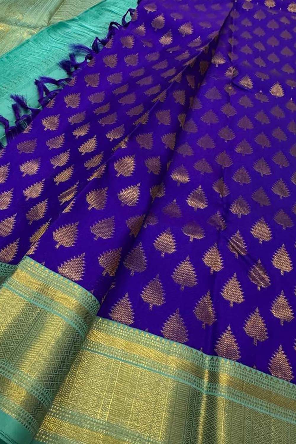 Exquisite Purple And Blue Handloom Kanjeevaram Pure Silk Saree - Luxurion World