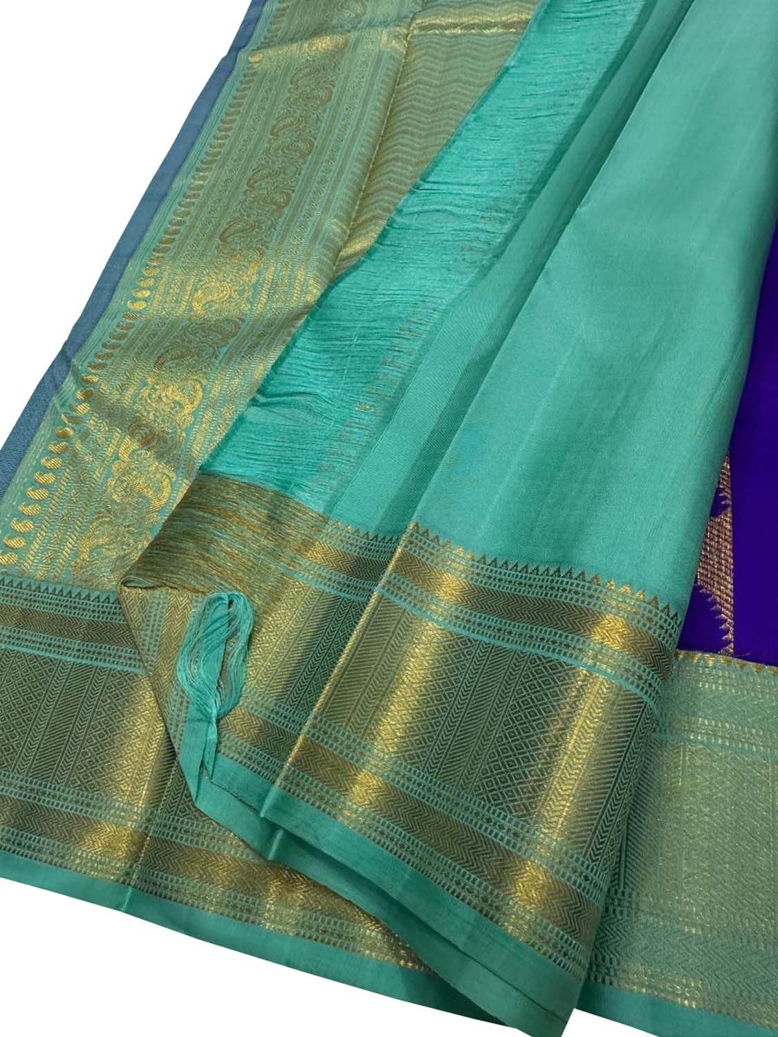 Exquisite Purple And Blue Handloom Kanjeevaram Pure Silk Saree - Luxurion World
