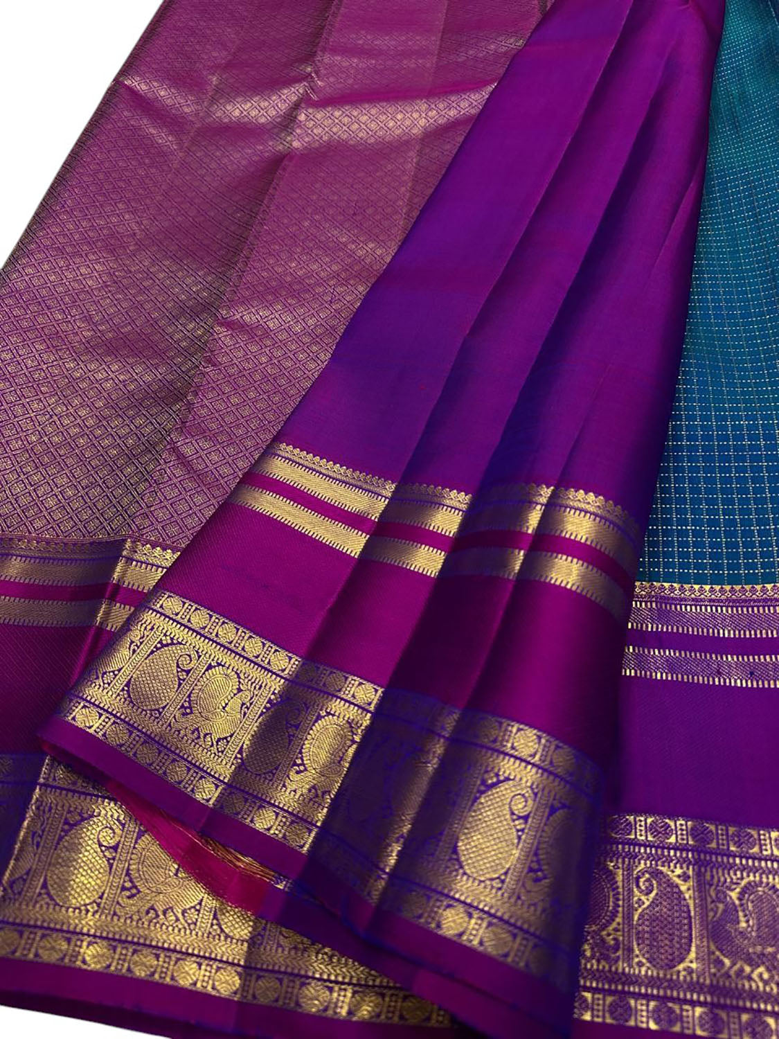 Blue Handloom Kanjeevaram Pure Silk Checks Design Saree - Luxurion World