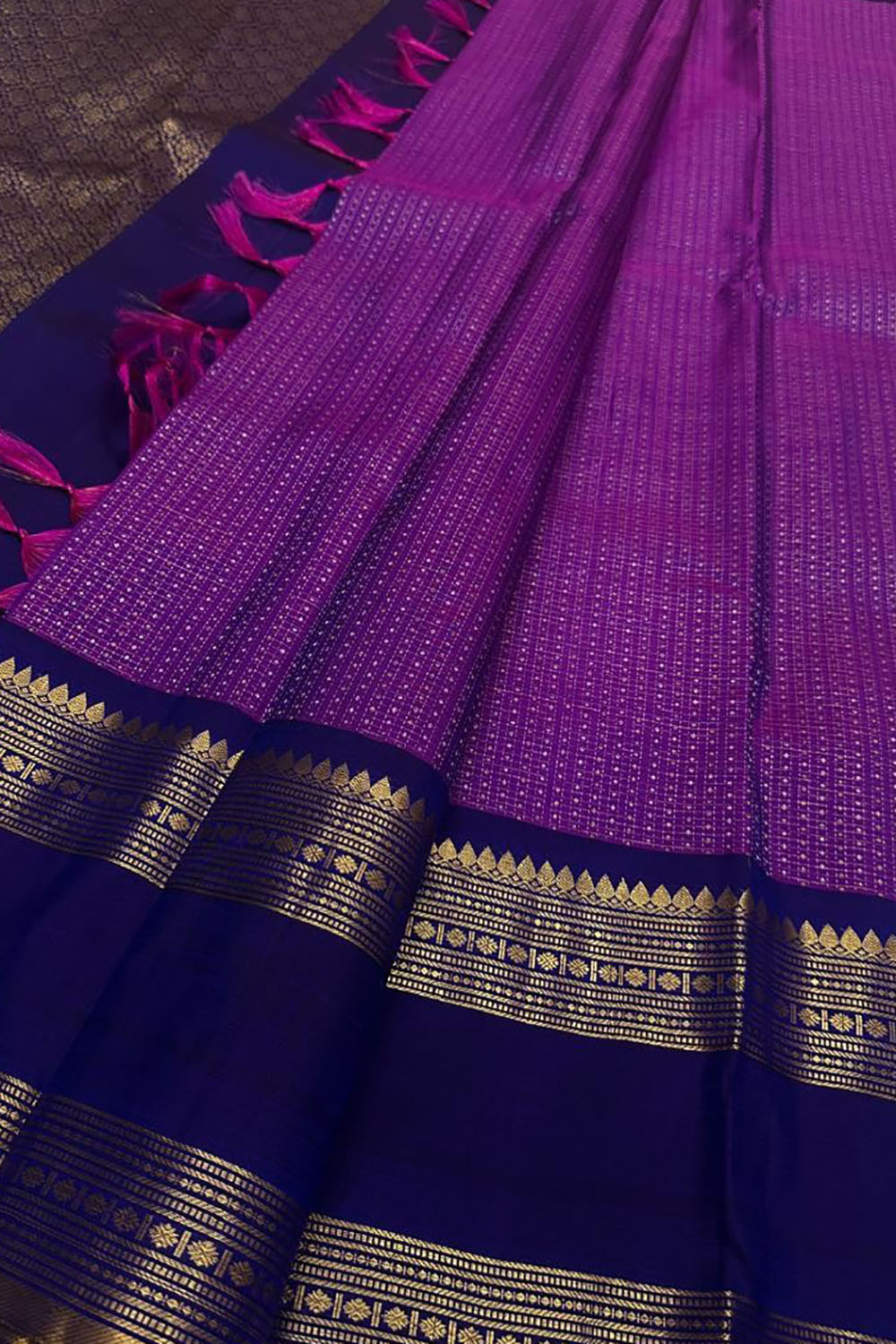 Purple Handloom Kanjeevaram Pure Silk Saree - Luxurion World