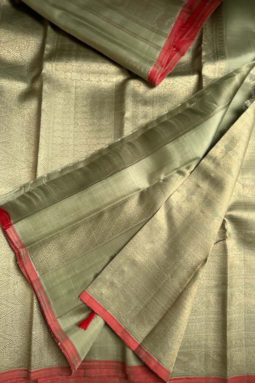 Pastel Kanjeevaram Handloom Pure Silk Saree - Luxurion World