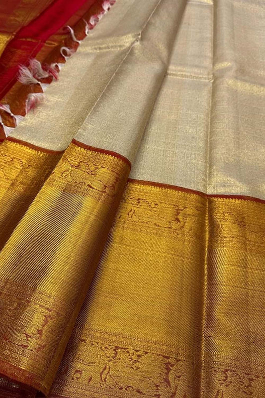 Exquisite Golden Kanjeevaram Handloom Pure Silk Saree - Luxurion World