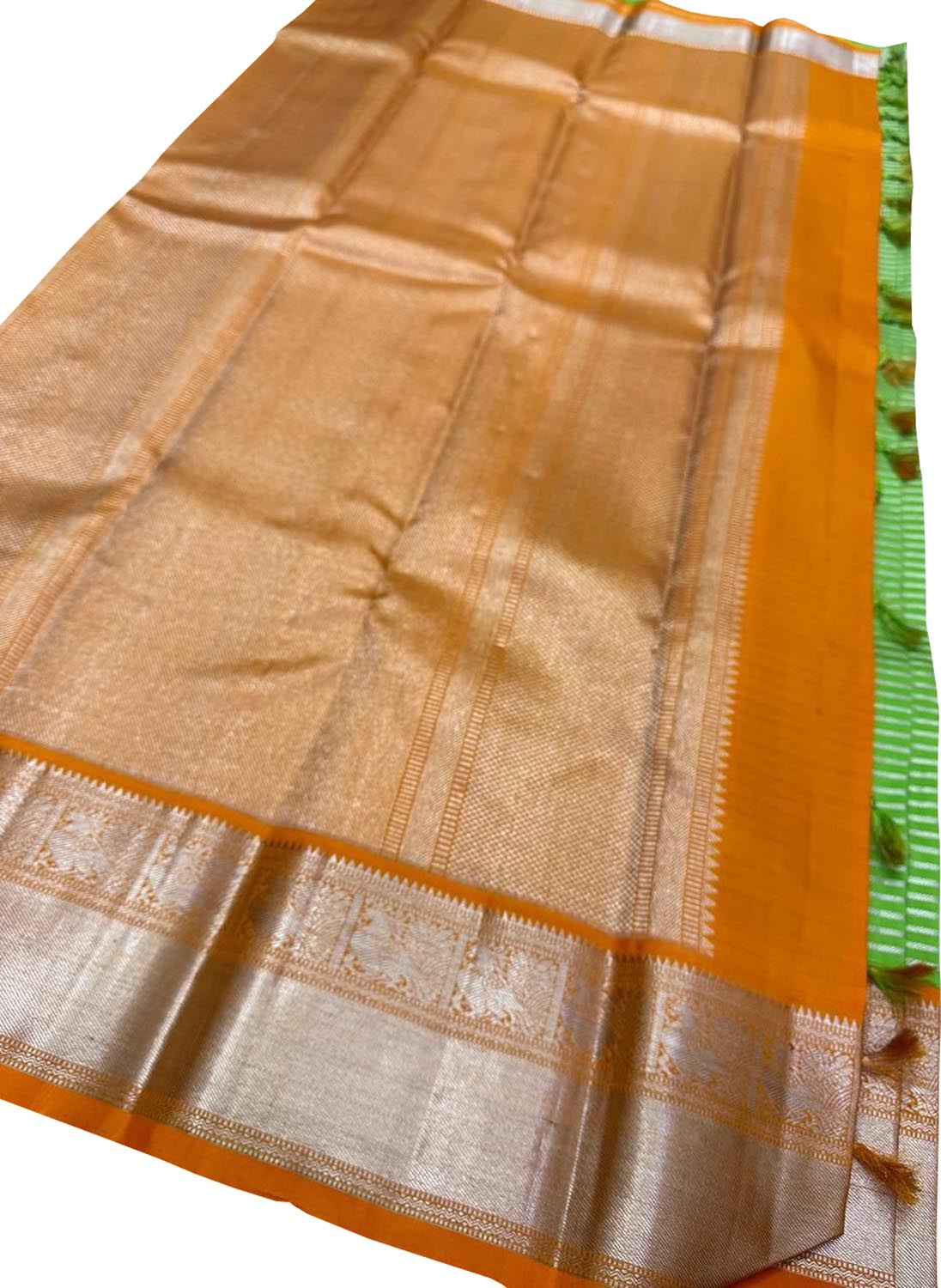 Green Handloom Kanjeevaram Pure Silk Stripe Design Saree - Luxurion World