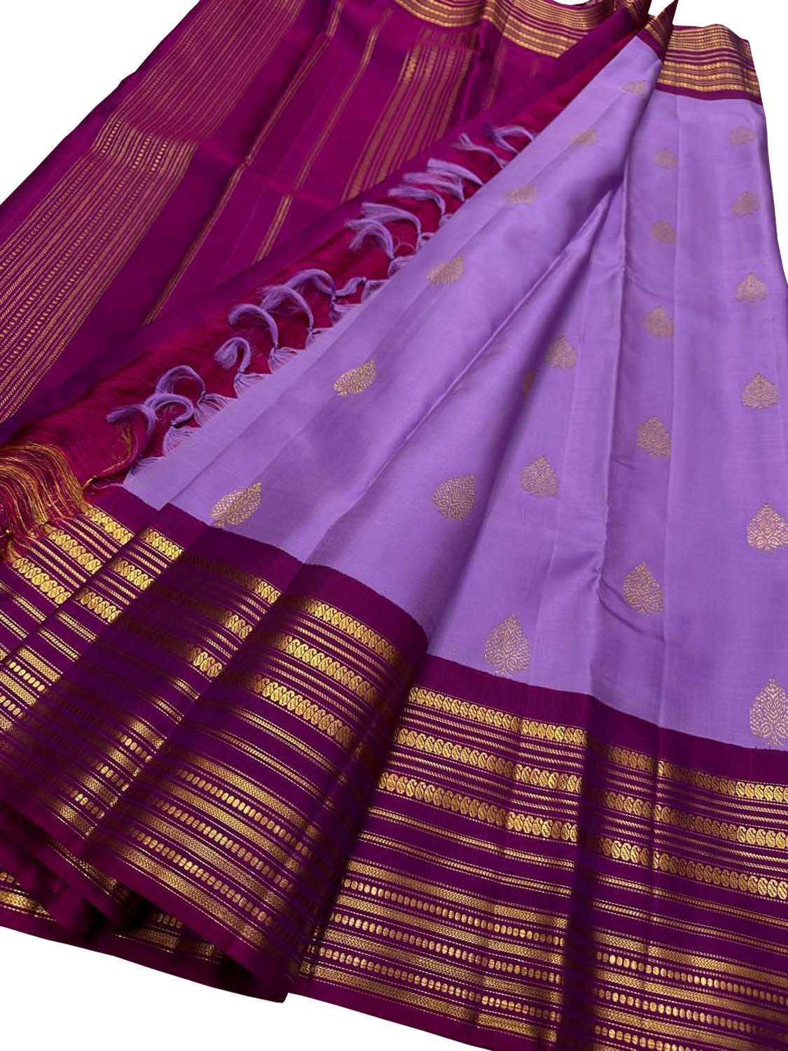 Exquisite Purple Handloom Kanjeevaram Pure Silk Saree - Luxurion World