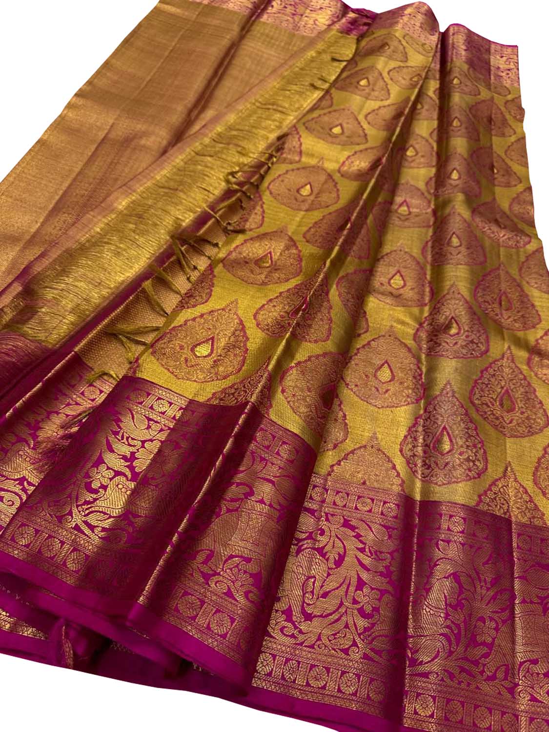Exquisite Golden And Pink Handloom Kanjeevaram Pure Silk Saree - Luxurion World