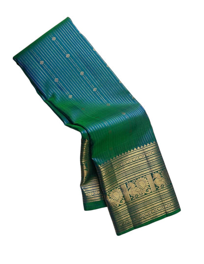 Green Handloom Kanjeevaram Pure Silk Saree - Luxurion World