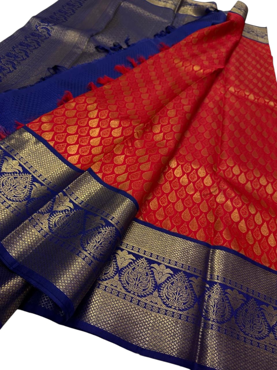 Red Handloom Kanjeevaram Pure Silk Saree - Luxurion World