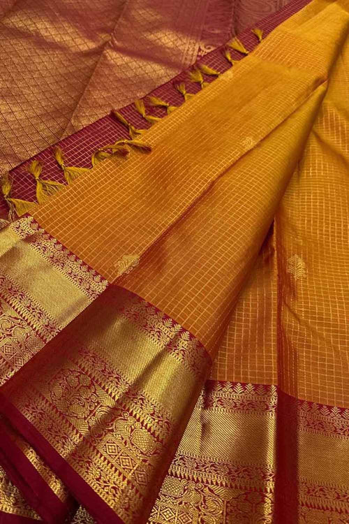 Orange Handloom Kanjeevaram Pure Silk Saree - Elegant and Luxurious - Luxurion World