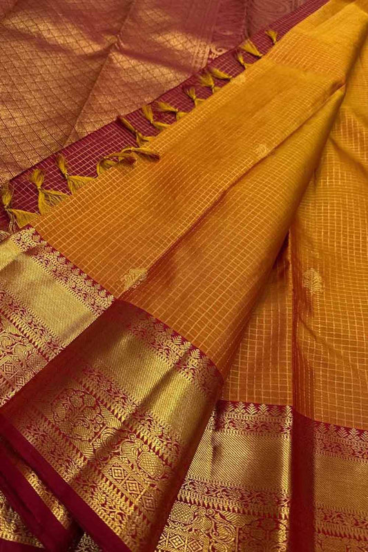 Orange Handloom Kanjeevaram Pure Silk Saree - Elegant and Luxurious - Luxurion World