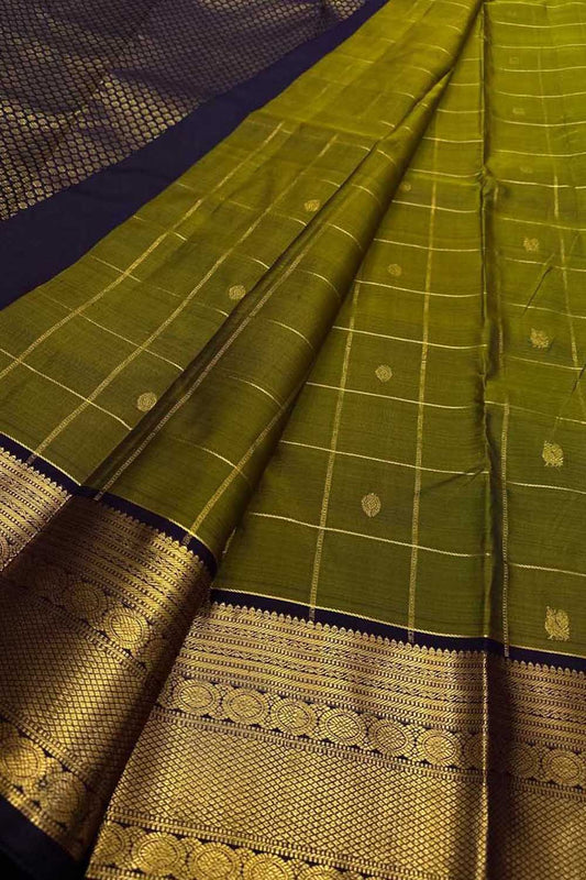 Green Handloom Kanjeevaram Pure Silk Saree - Luxurion World