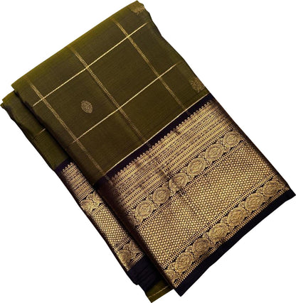 Green Handloom Kanjeevaram Pure Silk Saree - Luxurion World