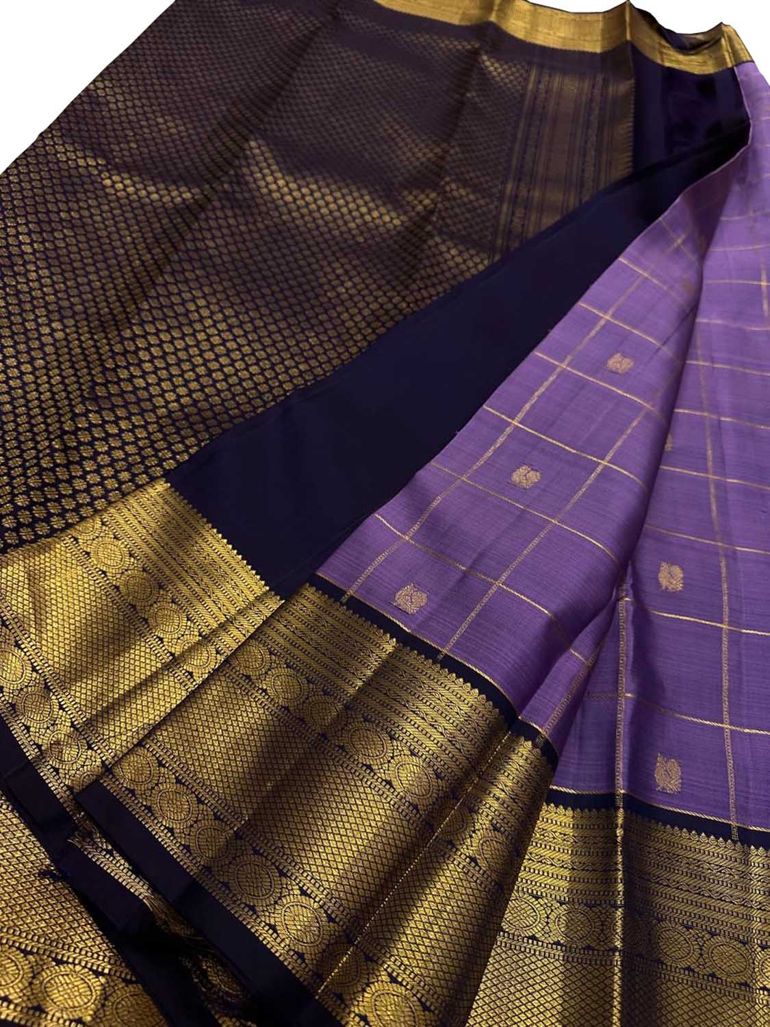 Exquisite Purple Handloom Kanjeevaram Pure Silk Saree - Luxurion World
