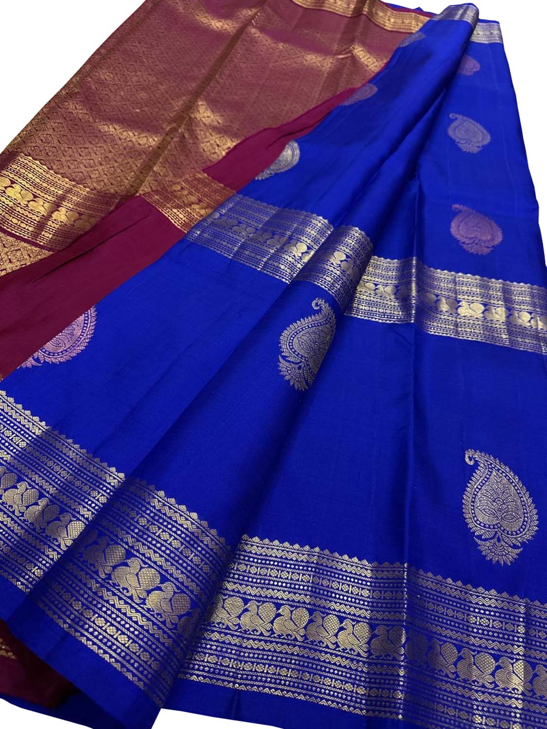 Blue Handloom Kanjeevaram Pure Silk Saree - Luxurion World