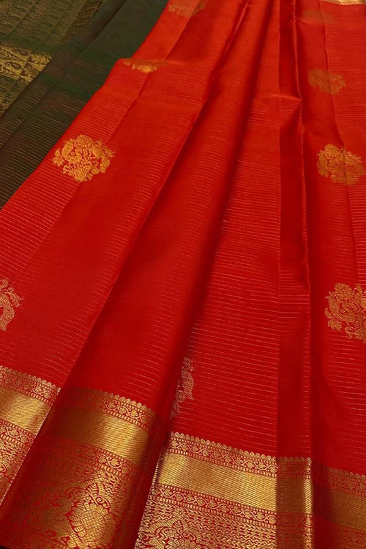 Exquisite Red Handloom Kanjeevaram Silk Saree - Luxurion World