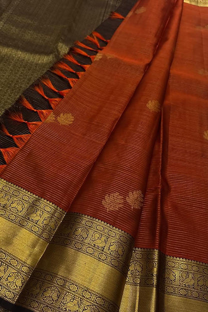 Brown Handloom Kanjeevaram Silk Saree - Pure Elegance - Luxurion World