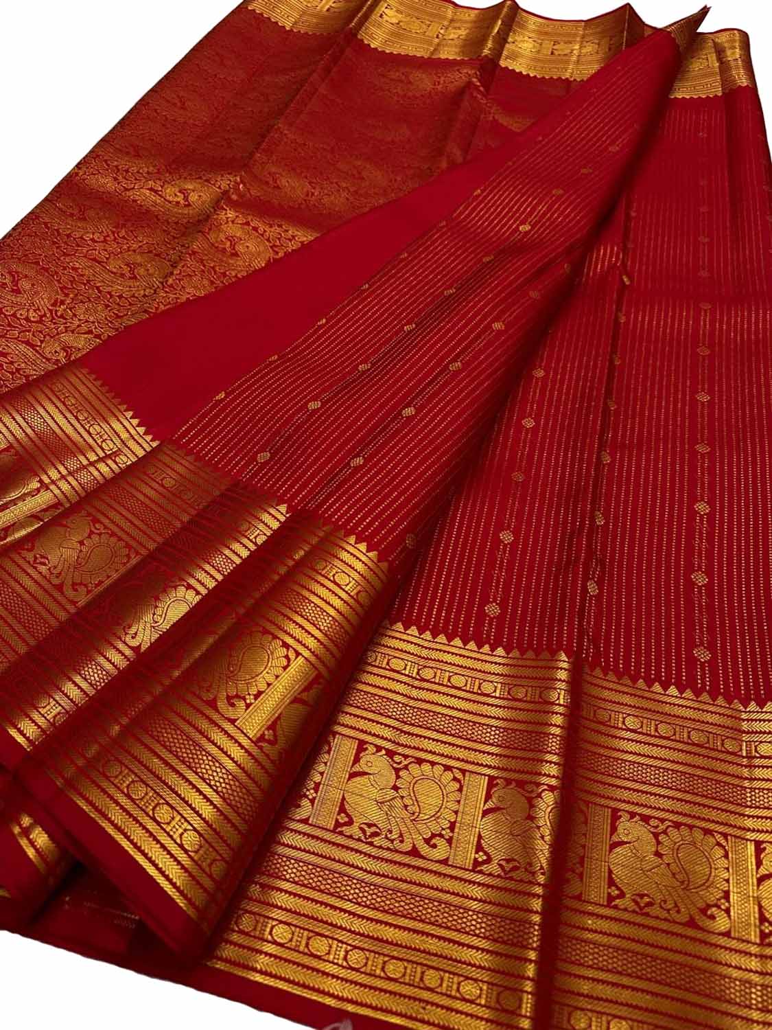 Exquisite Red Handloom Kanjeevaram Pure Silk Saree - Luxurion World