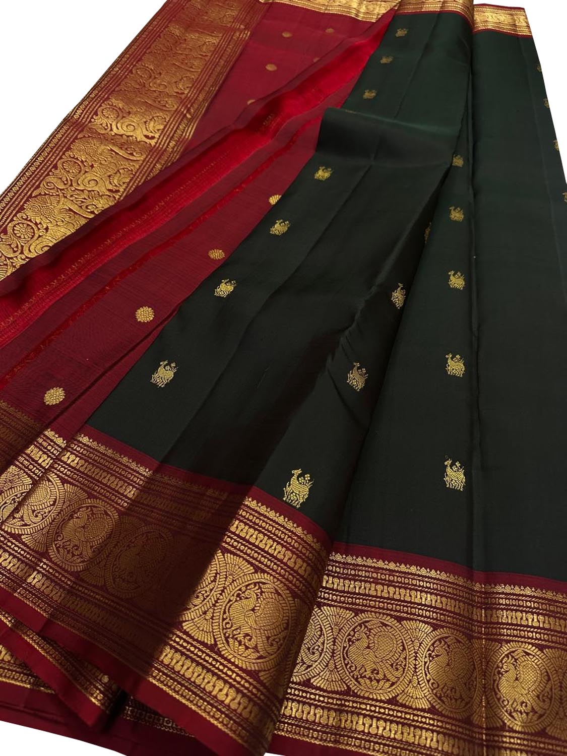 Green Handloom Kanjeevaram Pure Silk Booti Design Saree