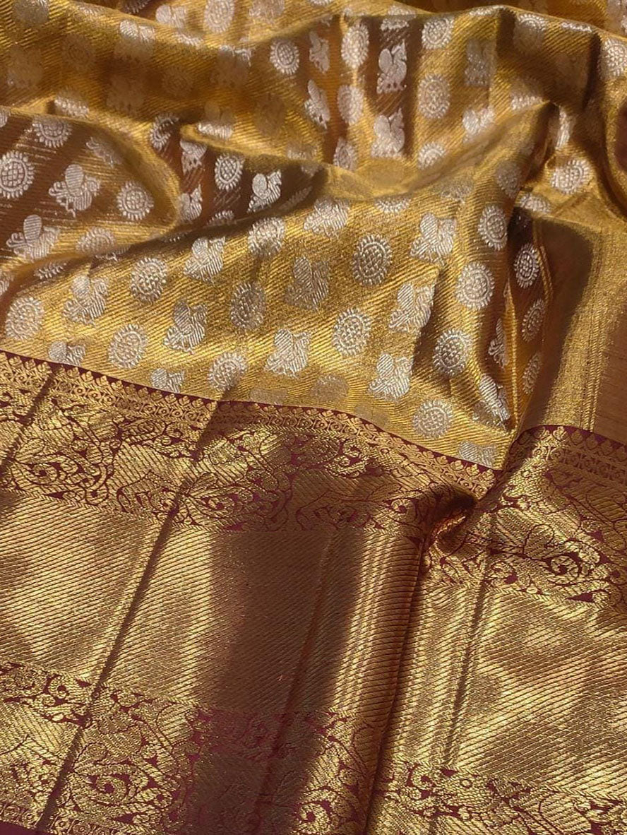 Golden Kanjeevaram Handloom Pure Silk Saree - Luxurion World