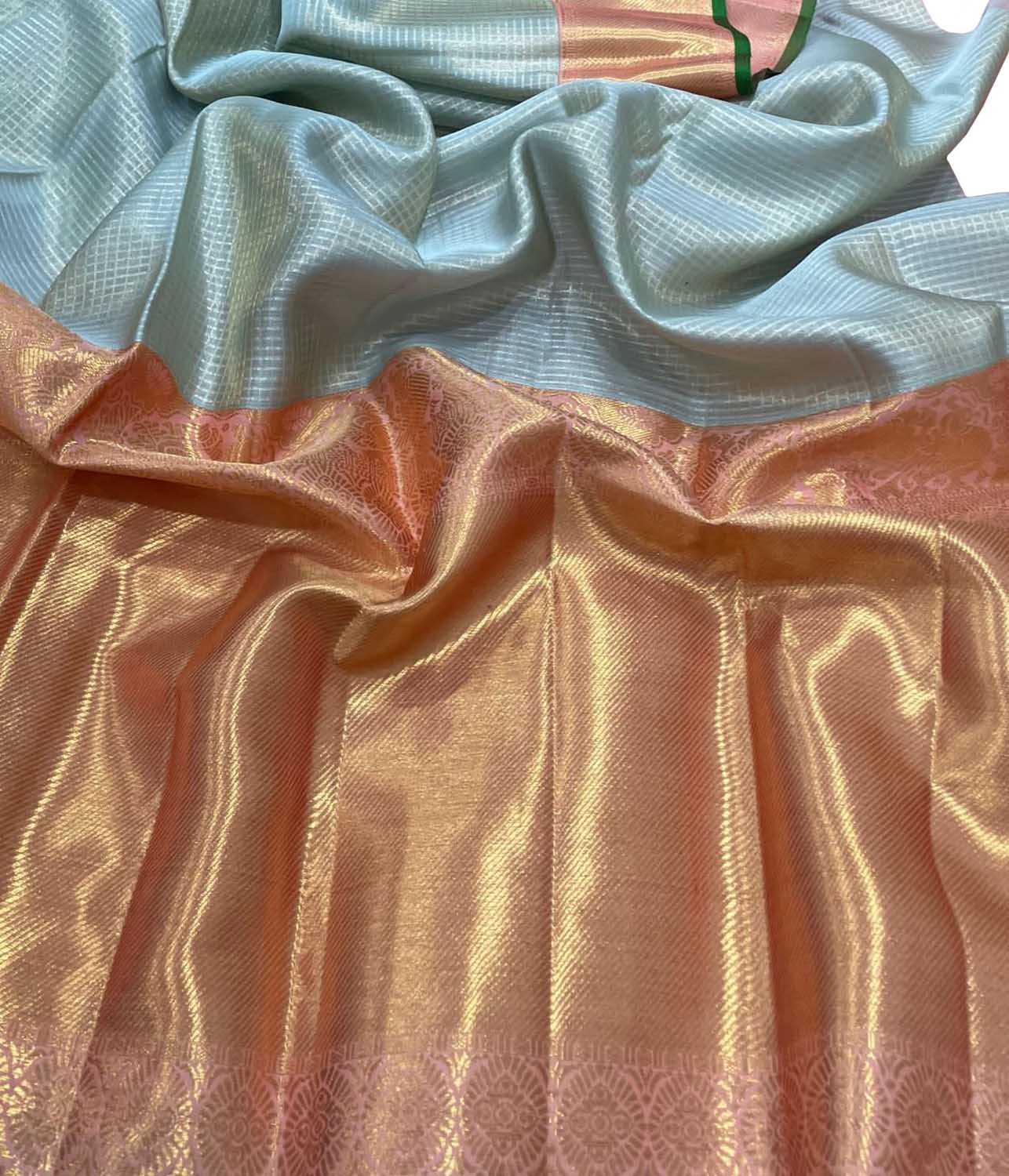 Regal Blue Kanjeevaram Silk Saree: Handloom Luxury - Luxurion World