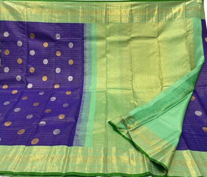 Regal Purple Silk Saree - Handwoven Elegance - Luxurion World
