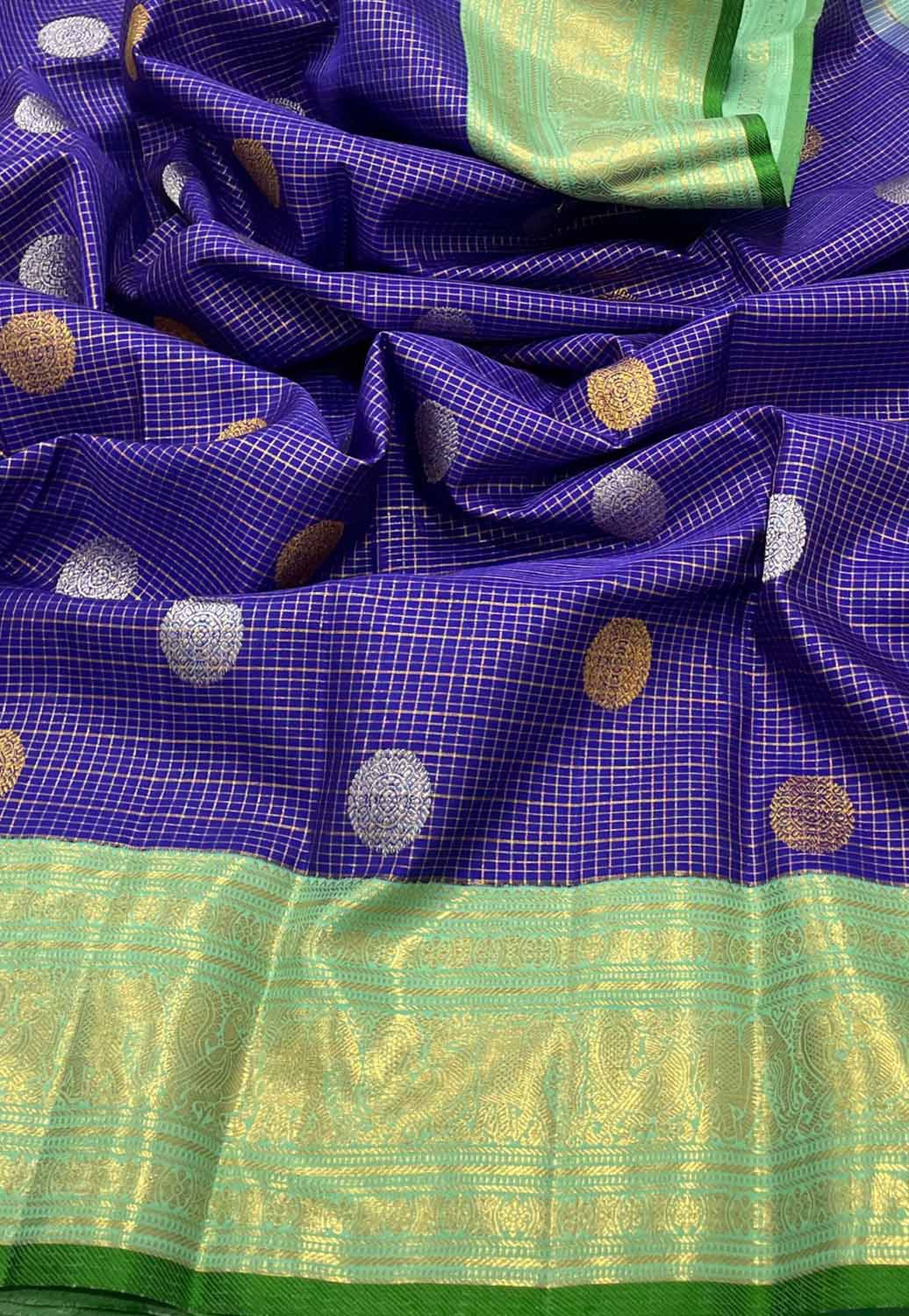 Regal Purple Silk Saree - Handwoven Elegance - Luxurion World