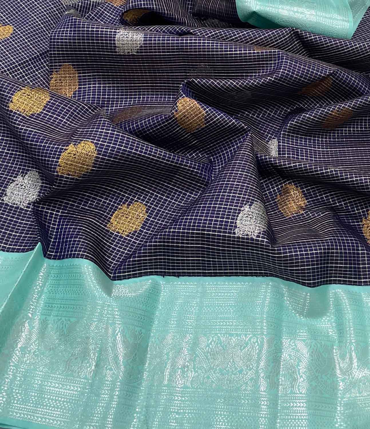 Royal Blue Kanjeevaram Silk Saree - Pure Elegance - Luxurion World
