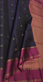 Royal Blue Kanjeevaram Silk Saree - Handloom Beauty - Luxurion World