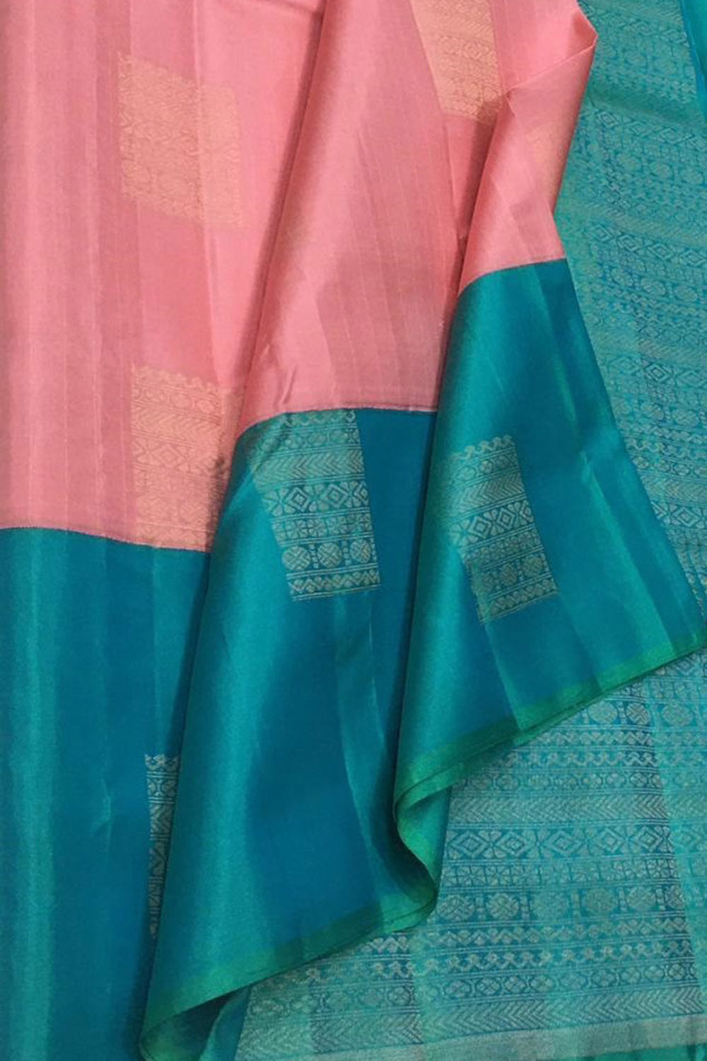 Exquisite Pink Handloom Kanjeevaram Silk Saree - Luxurion World