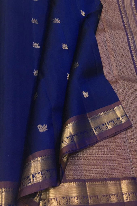 Blue Handloom Kanjeevaram Pure Silk Saree - Elegant and Timeless - Luxurion World