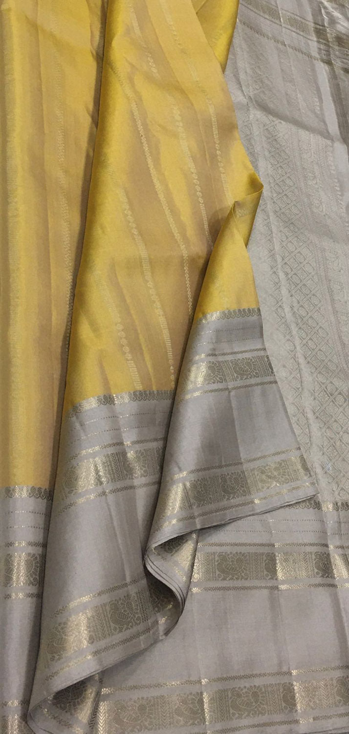 Yellow Handloom Kanjeevaram Pure Silk Saree - Elegant and Timeless - Luxurion World