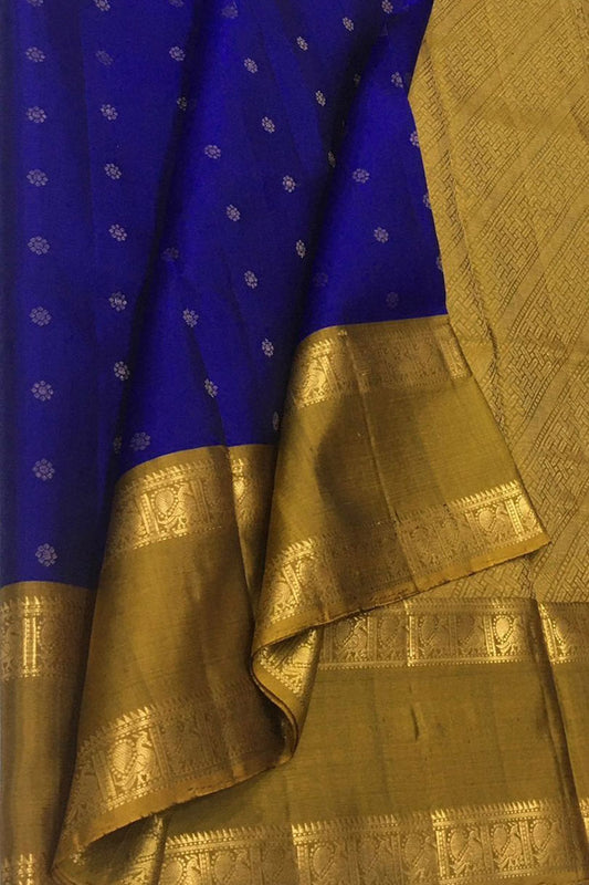 Blue Handloom Kanjeevaram Silk Saree: Pure Elegance - Luxurion World