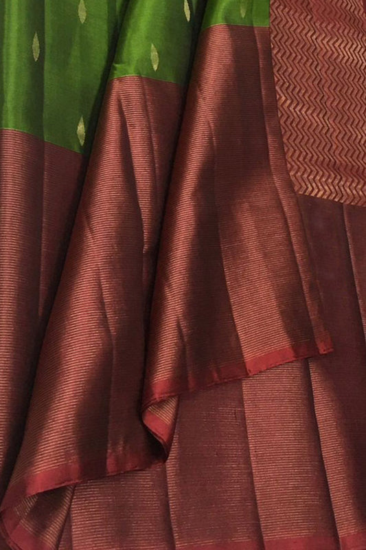 Green Handloom Kanjeevaram Pure Silk Saree - Luxurion World