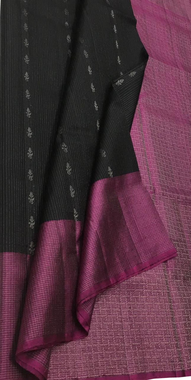 Exquisite Black Kanjeevaram Handloom Silk Saree - Luxurion World