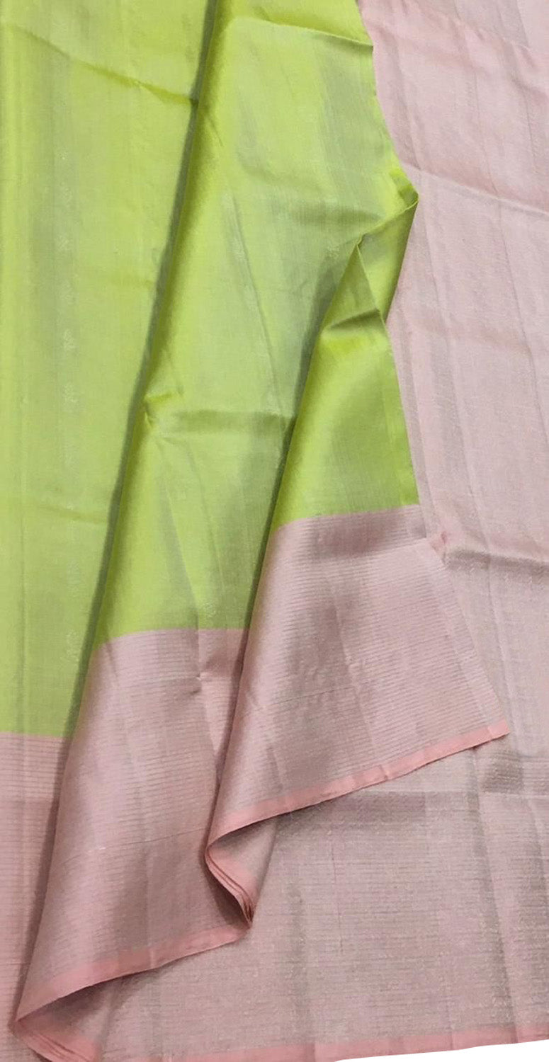 Green Kanjeevaram Silk Saree - Handloom Pure Elegance - Luxurion World