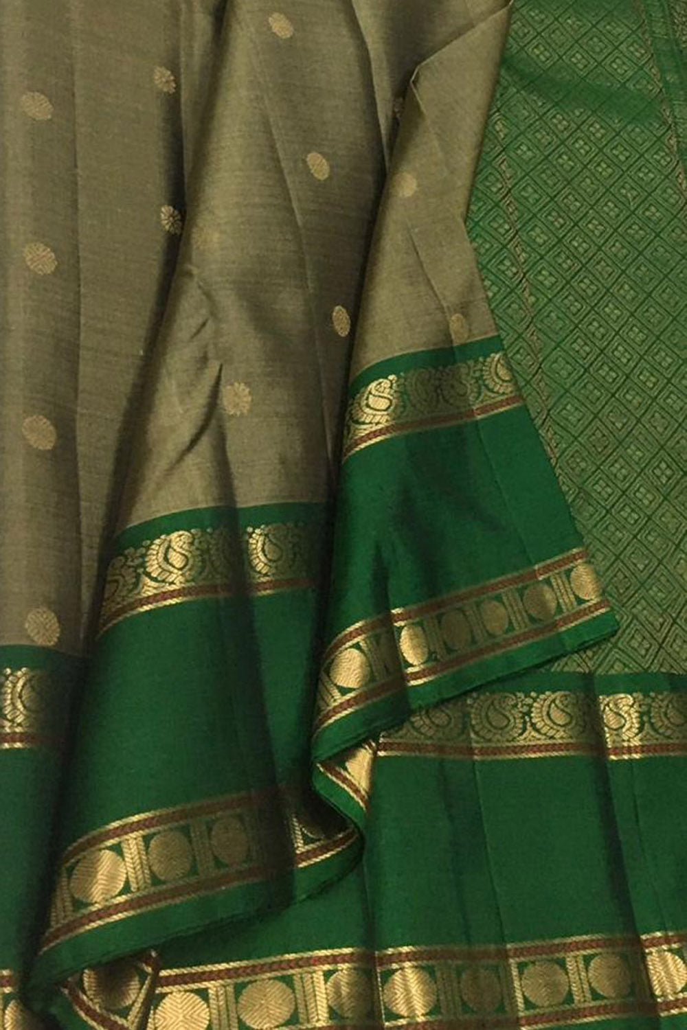 Grey Kanjeevaram Handloom Pure Silk Saree - Luxurion World